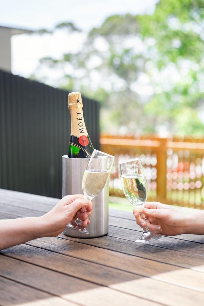 Lorne Hotel 4*