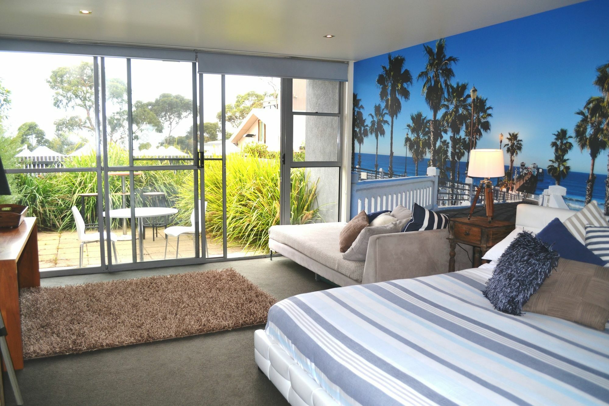 Lorne Hotel